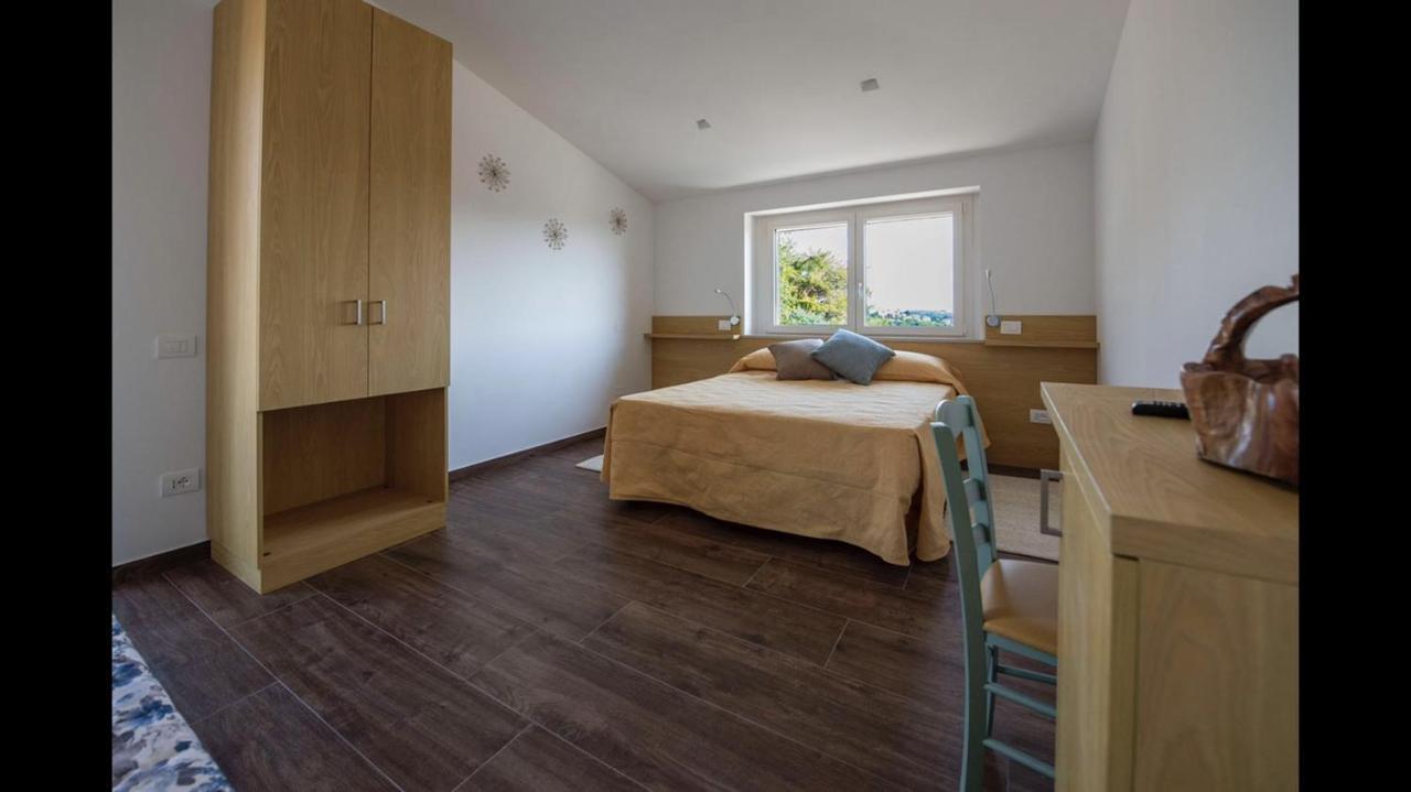 B&B Madonna Carradori Country Offagna Eksteriør billede