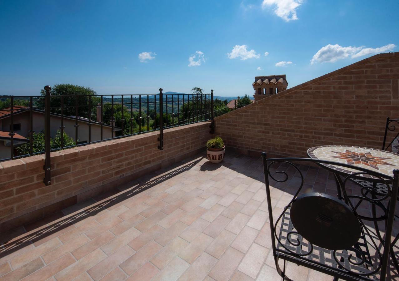 B&B Madonna Carradori Country Offagna Eksteriør billede